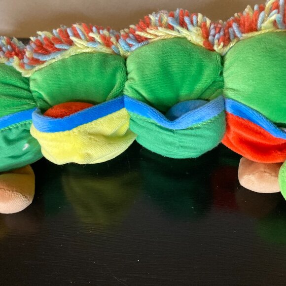 Vintage 2005 Eric Carle The Very Hungry Caterpillar 19" Plush Toy with Foods - Picture 6 of 9